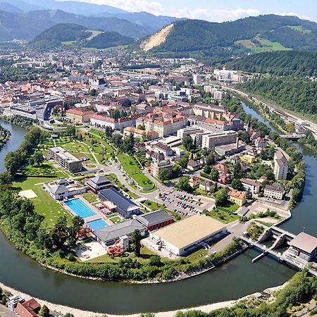Auszeit Steiraland 3 Mit Ueberdachter Terasse Privatem Garten Und Gratis Parkplatz Леобен Екстер'єр фото